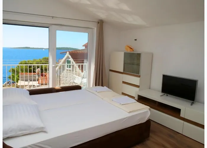 The Peninsula Apartman Primosten